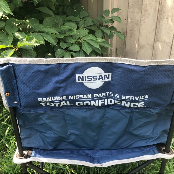 “Nissan Genuine Parts And Service Total Confidence” Folding Chair With Bag. - Picture 4 of 8